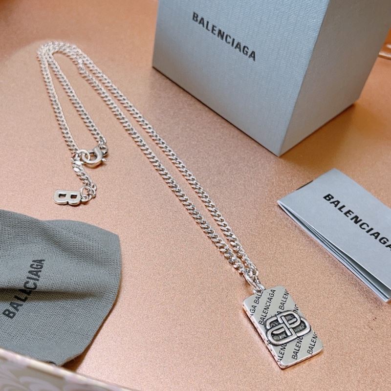 Balenciaga Necklaces - Click Image to Close